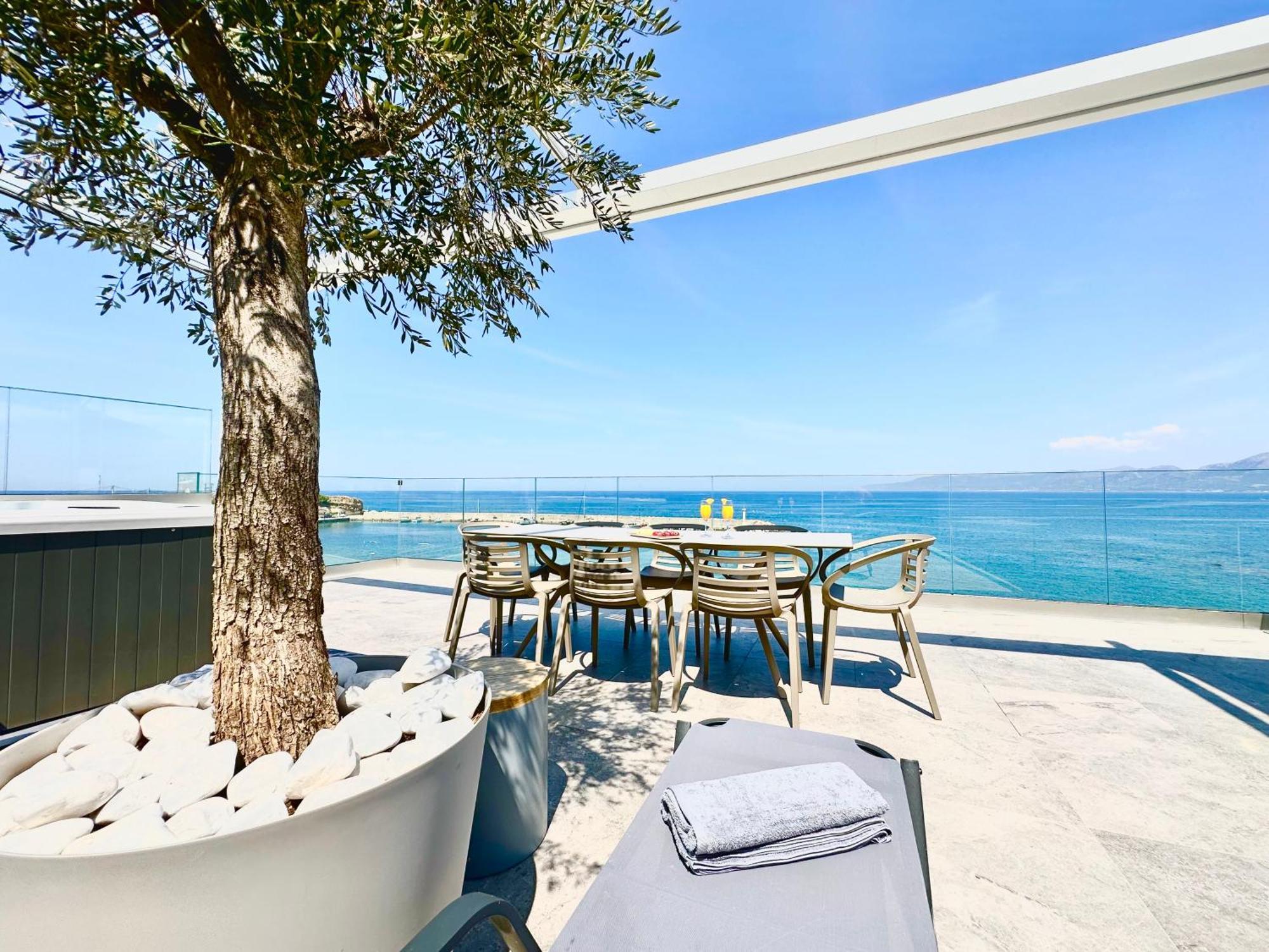 Skipper Beachfront Suites Hersonissos  Exteriér fotografie