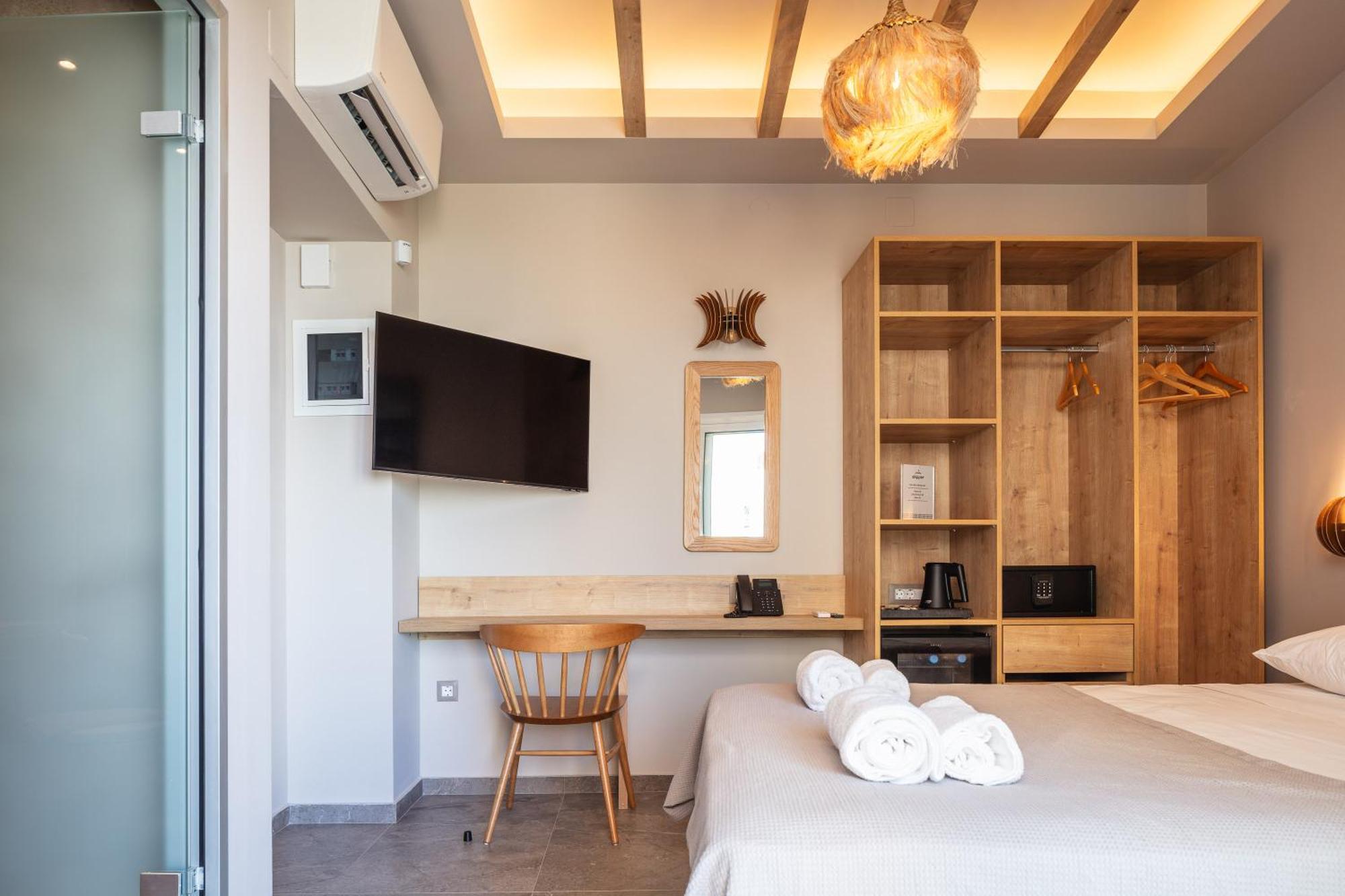 Skipper Beachfront Suites Hersonissos  Pokoj fotografie