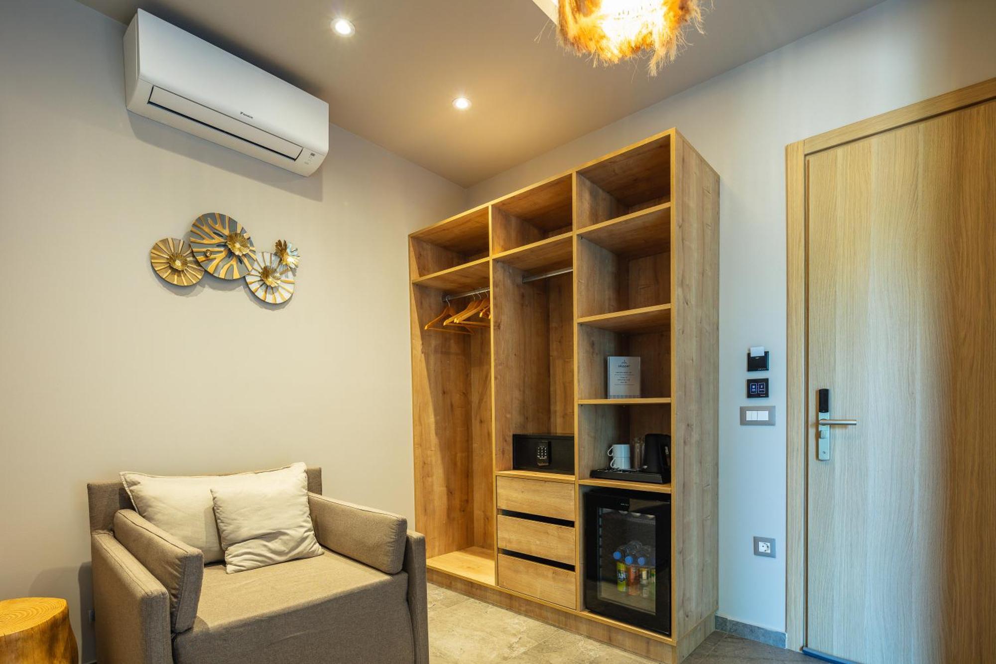 Skipper Beachfront Suites Hersonissos  Pokoj fotografie
