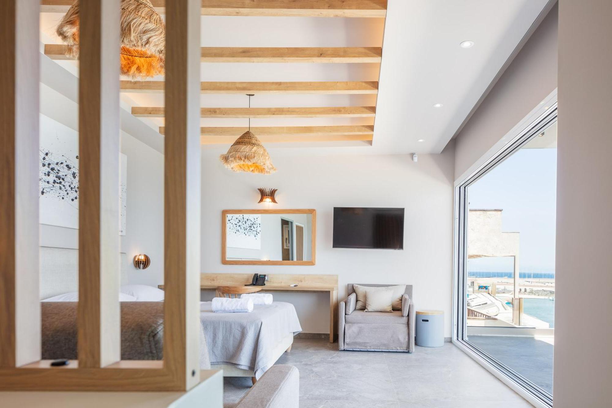 Skipper Beachfront Suites Hersonissos  Exteriér fotografie